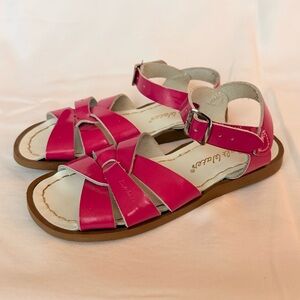 Salt Water by Hoy Shoes Girl’s Sandals